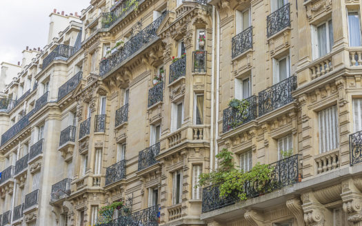 haussmannnian buildings in Paris close up