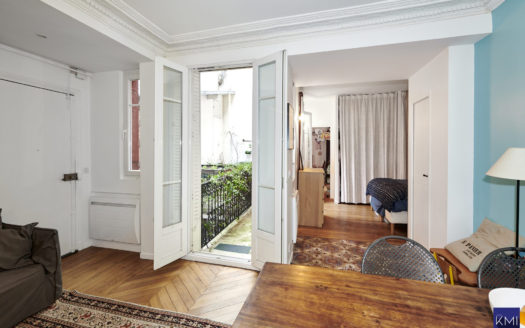 PERE LACHAISE -3 pièces en parfait état avec TERRASSE+CAVE.