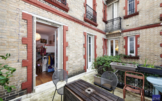 PERE LACHAISE -3 pièces en parfait état avec TERRASSE+CAVE.