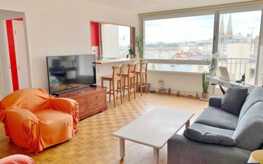 Appartement 2 pièces + cave + poss parking