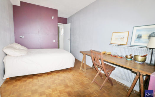 Appartement 2 pièces + cave + poss parking