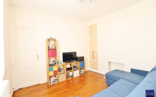 Appartement 2 pièces + balcon + cave