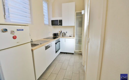 Appartement 2 pièces + balcon + cave