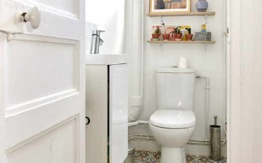 2 PIECES + CAVE – BUTTES CHAUMONT + CAVE