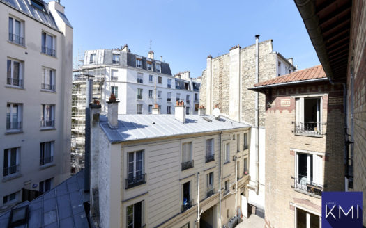 2 PIECES + CAVE + DERNIER ETAGE