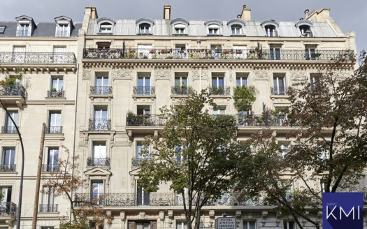 PARMENTIER – 2 pièces type maison + cave