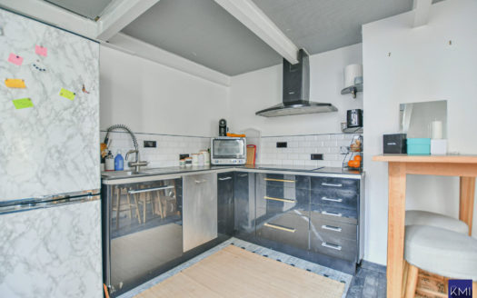 Studio avec mezzanine