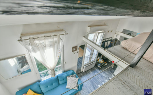 Studio avec mezzanine