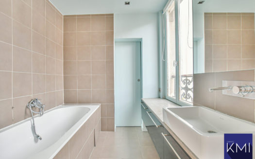 DUPLEX 4/5 PIECES + 2 CAVES