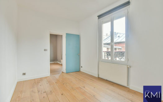 DUPLEX 4/5 PIECES + 2 CAVES