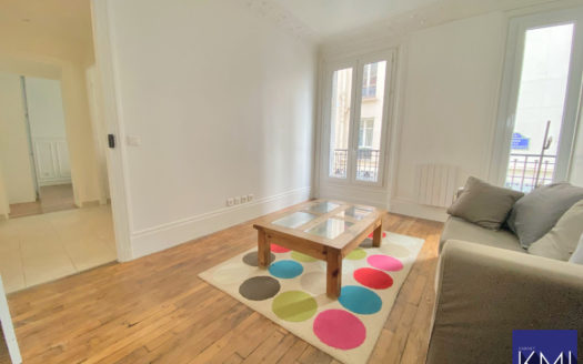 2 pièces refait à neuf VOLTAIRE