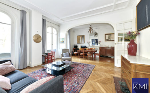 4 pièces SAINT MAUR refait par architecte+caves