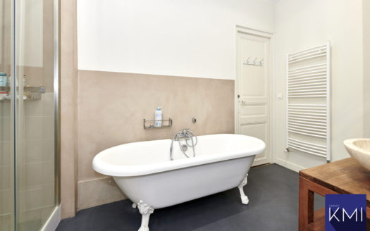 4 pièces SAINT MAUR refait par architecte+caves