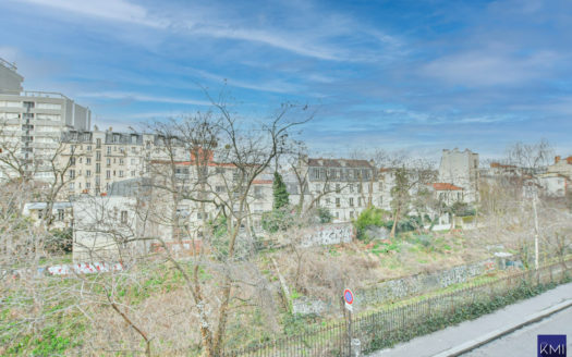 2 PIECES – Refait à neuf