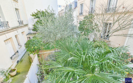 Appartement de 3 pièces + cave + poss parking en sus