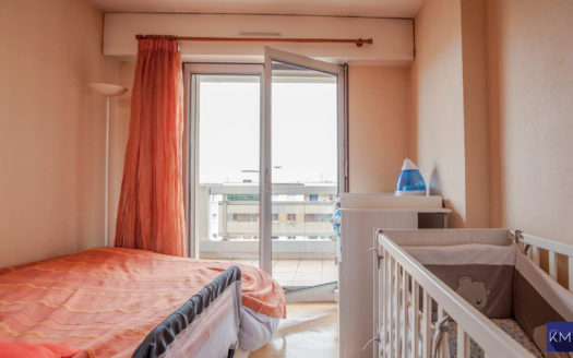 2 pièces+BALCON VUE DEGAGEE